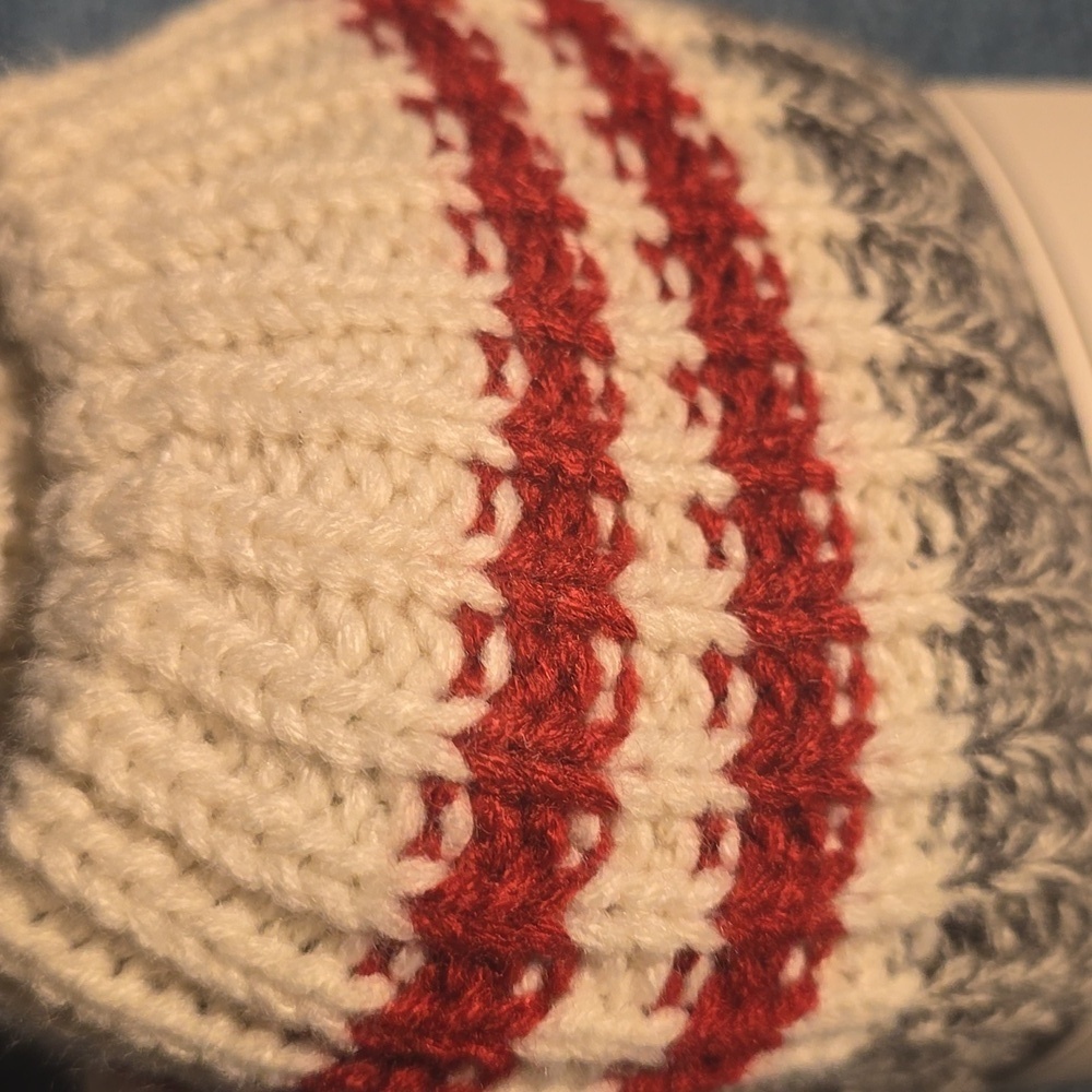 ❤️BUY 5 GET 3 FREE Barnes & Noble Sock Monkey Reading Socks - Picture 8 of 13